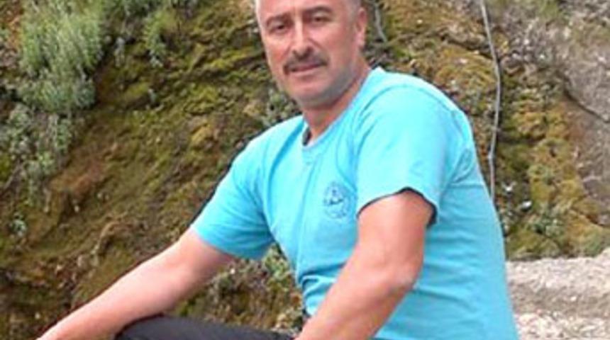 &Ouml;ğrenci okutmanı bı&ccedil;akladı