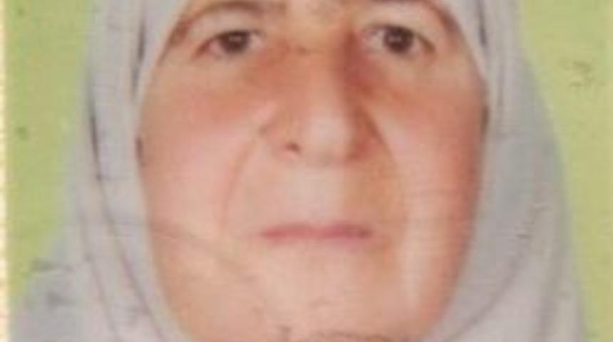 Kaymakam D&ouml;lek'in annesi son yolculuğuna uğurlandı