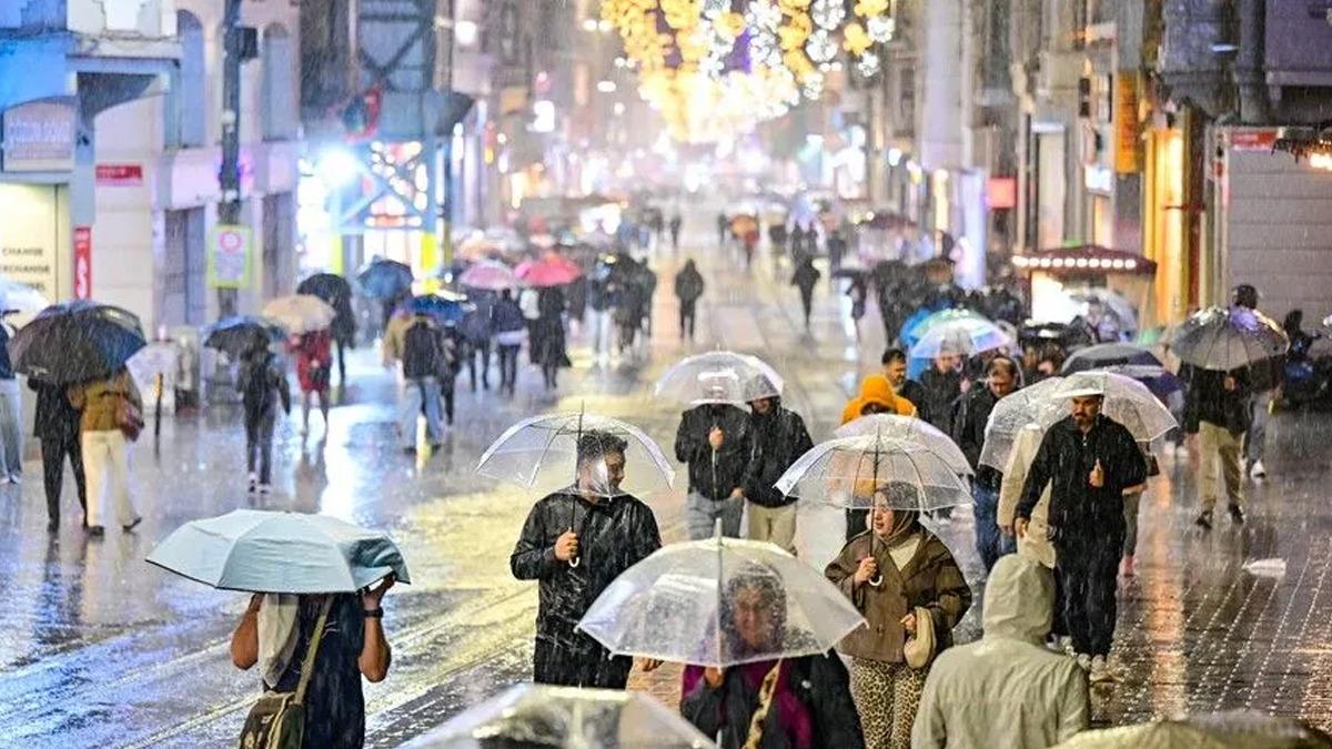 Kuvvetli yağış geliyor... Bakan Çiftçi duyurdu: 30 ilde alarm verildi! 1