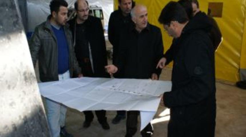 Kilis'te Suriyeliler i&ccedil;in 12 bin kişilik konteyner kent kuruluyor