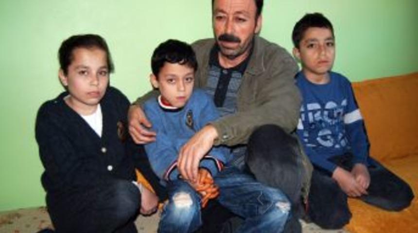 &Uuml;&ccedil; kardeş ilik nakli tedavisi i&ccedil;in yardım bekliyor