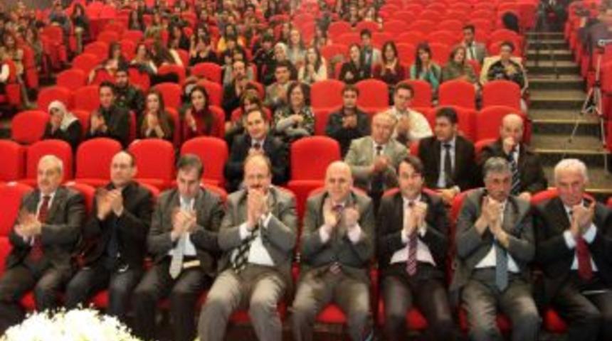 Katip &Ccedil;elebi &Uuml;niversitesi, AB perspektifiyle T&uuml;rk turizmini değerlendirdi