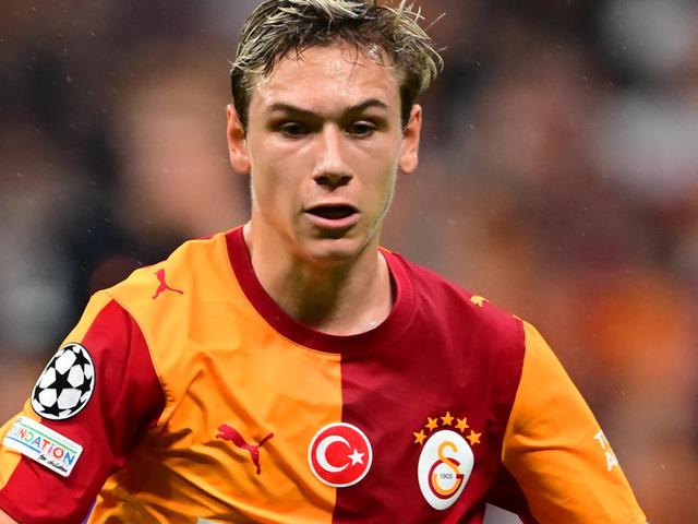Galatasaray'da Batrakov'a d&uuml;nya devi talip! 55 milyon Euro &ouml;deyip alabilirler