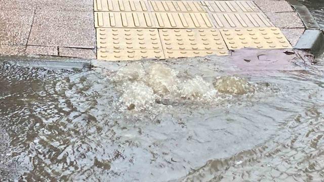 Mersin’de şiddetli yağış etkisini sürdürüyor 4