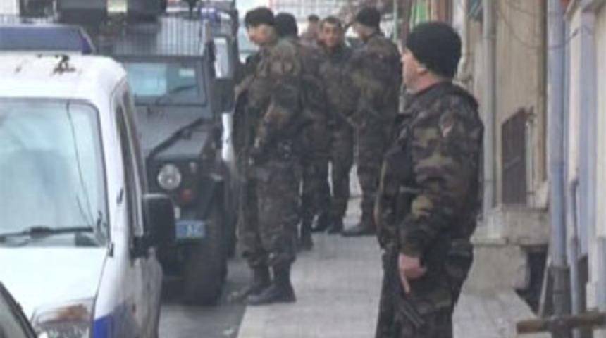 İstanbul'un g&ouml;beğinde pompalı dehşet