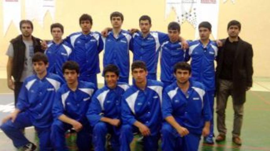 Dicle Okulları basketbolda b&ouml;lge şampiyonu oldu