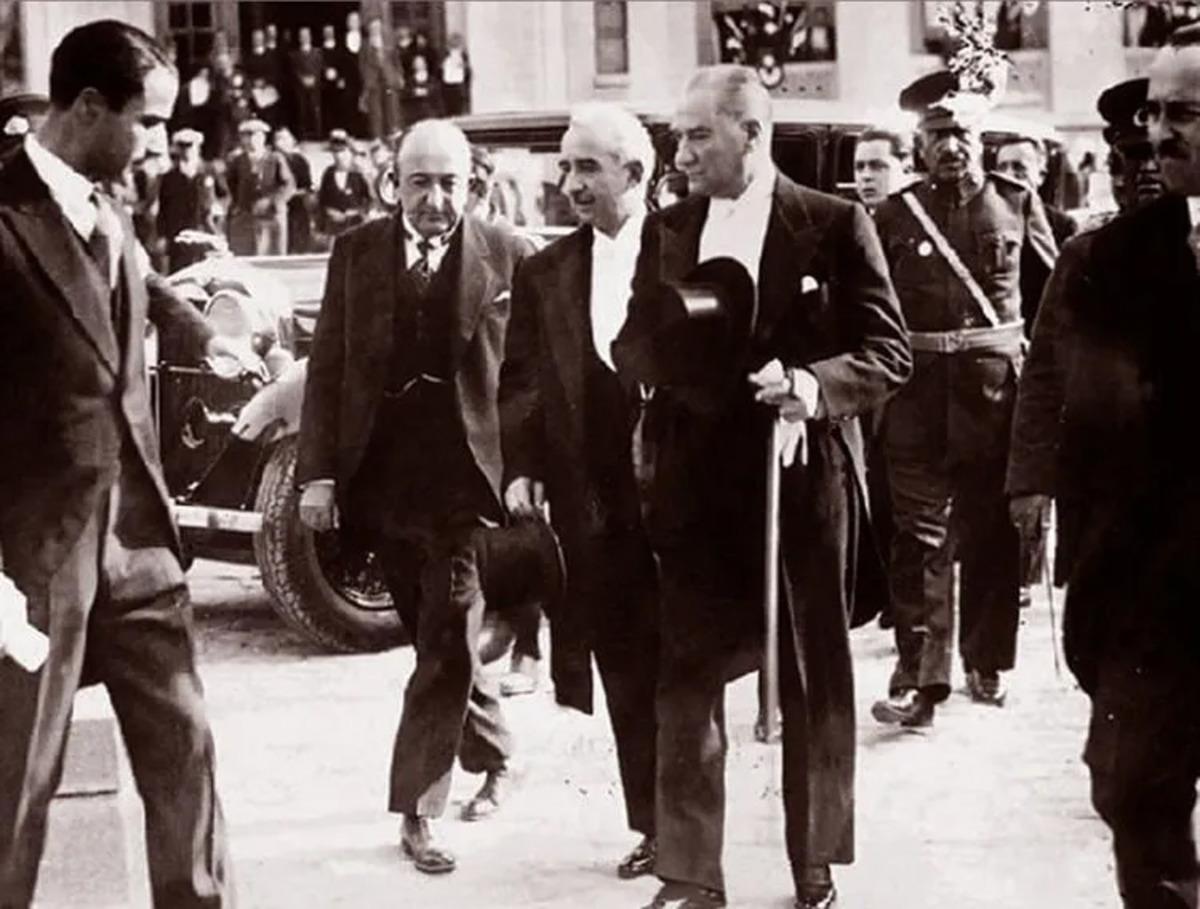 Türkiye Cumhuriyeti 103 yaşında! Gazi Mustafa Kemal Atatürk önderliğinde "Yaşasın Cumhuriyet" 4
