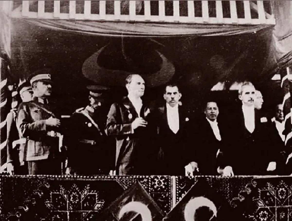 Türkiye Cumhuriyeti 103 yaşında! Gazi Mustafa Kemal Atatürk önderliğinde "Yaşasın Cumhuriyet" 5
