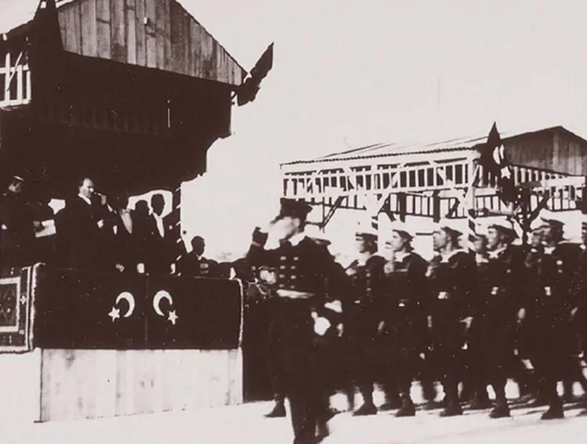 Türkiye Cumhuriyeti 103 yaşında! Gazi Mustafa Kemal Atatürk önderliğinde "Yaşasın Cumhuriyet" 6