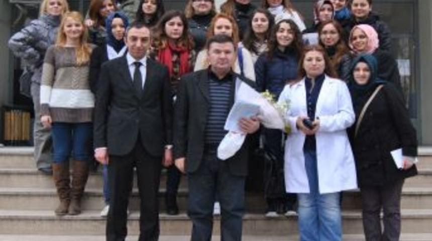 Matur: Gazetecilik, kişisel &ccedil;ıkarlar i&ccedil;in yapılmamalı