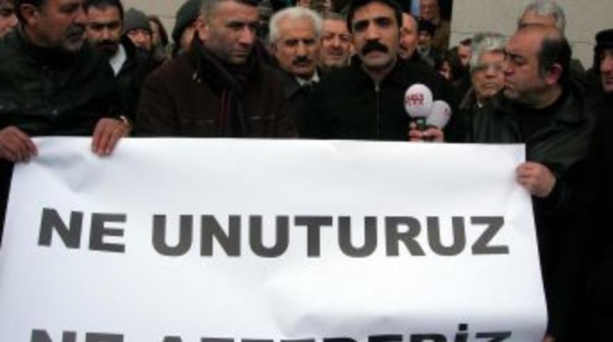 Hukuk&ccedil;ulardan 'zaman aşımı' protestosu