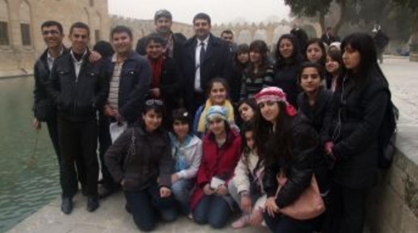 Iraklı öğrenciler sıra gecesi ekibini şaşırttı