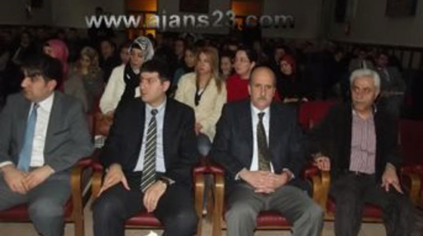 İstiklal Marşı'nın kabulü ve şehitleri anma