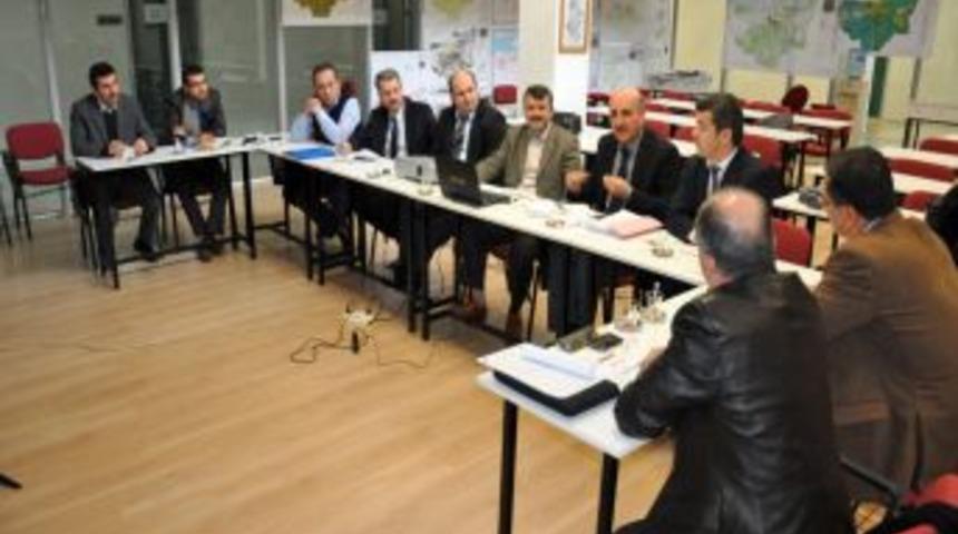 Meslek &ouml;rg&uuml;tleri, Bursa Kent Konseyi'nde masaya yatırıldı