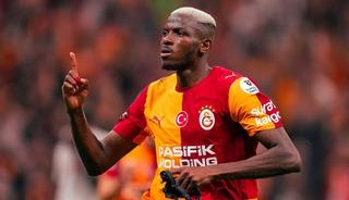 Avrupa devleri Osimhen'in peşini bırakmıyor! Atletico Madrid'den gizli operasyon, Juventus'tan s&uuml;rpriz &ouml;neri!