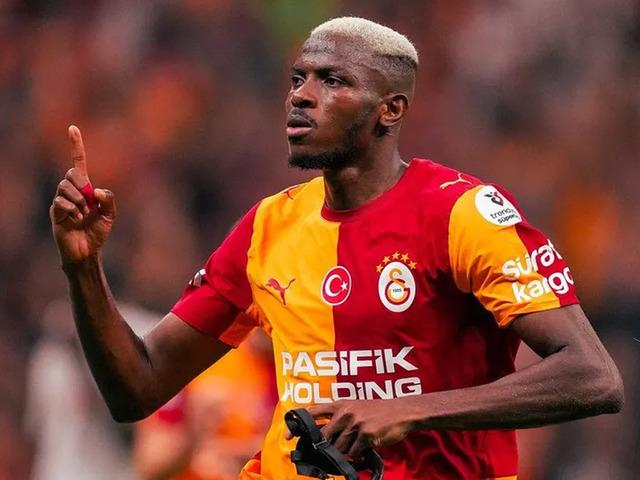 Avrupa devleri Osimhen'in peşini bırakmıyor! Atletico Madrid'den gizli operasyon, Juventus'tan s&uuml;rpriz &ouml;neri!
