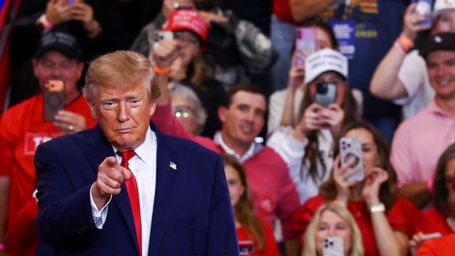 Trump’tan 'yapay zekâ' çıkışı: Resmen yasaklayacağız