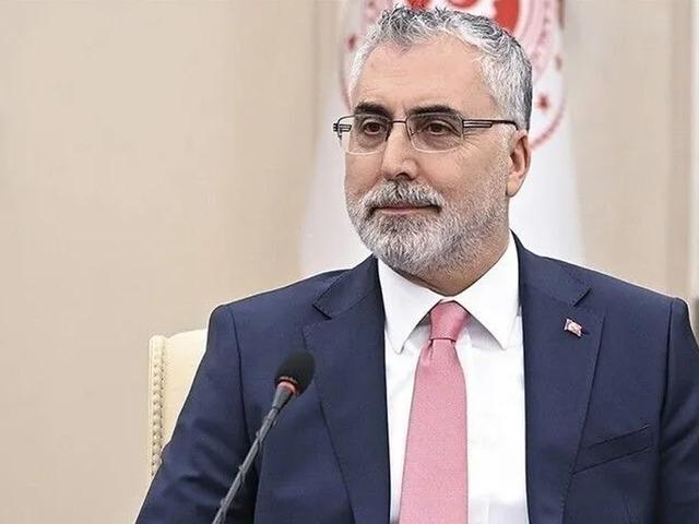 Bakan Işıkhan'dan 29 Ekim Cumhuriyet Bayramı mesajı