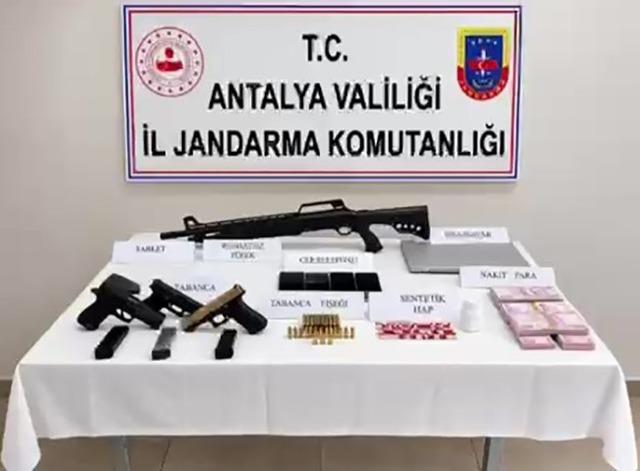 Plakasız motosikletle gelip kurşun yağdırdılar 2