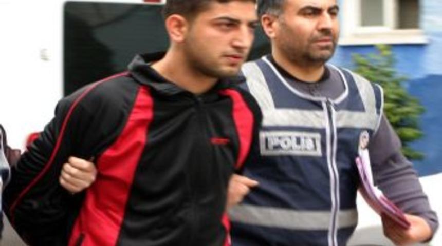 'Baba mesleğini yapıyorum' diyen hırsızlık zanlısı su&ccedil;&uuml;st&uuml; yakalandı