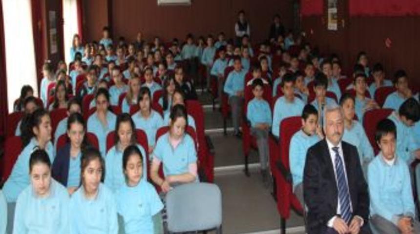 Karakuş: İl&ccedil;eye 86 yılda 60, son d&ouml;rt yılda ise 40 eğitim kurumu kazandırdık