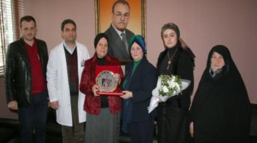 Kanser hastalarının &lsquo;Şefkat Babası&rsquo; rahmetle anıldı