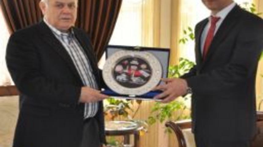 DİKA Genel Sekreteri Erin, Vali &Ccedil;olak'a veda ziyaretinde bulundu