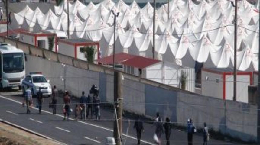 Suriye'den gelenler i&ccedil;in Hatay'a ek &ccedil;adırlar kuruluyor