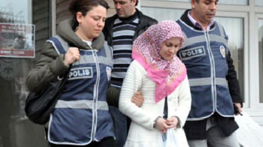 İlişkisi olan adamı &ouml;ld&uuml;rd&uuml;