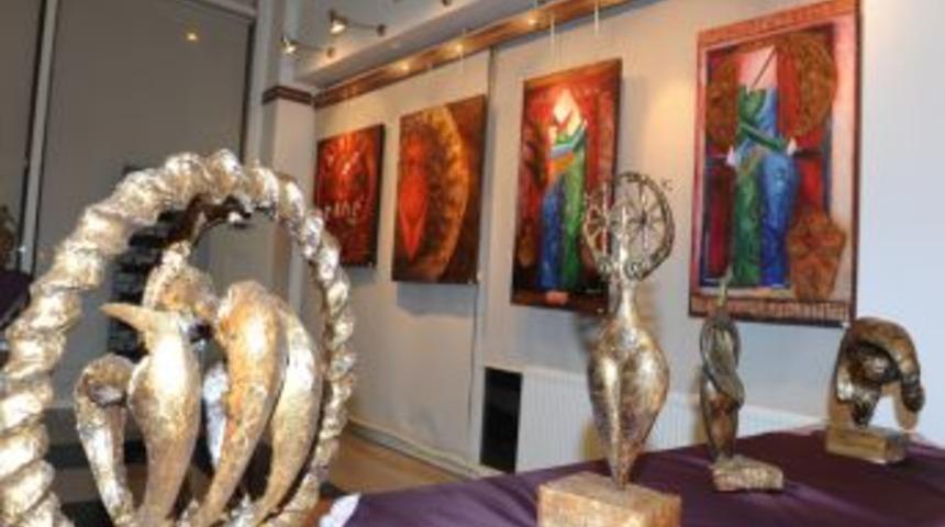 BYEGM Sanat Galerisi'nde '3 Renk 3 Ressam' sergisi