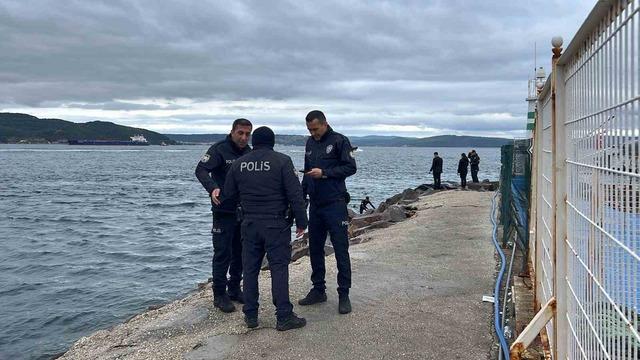 Çanakkale’de denizde erkek cesedi bulundu 4