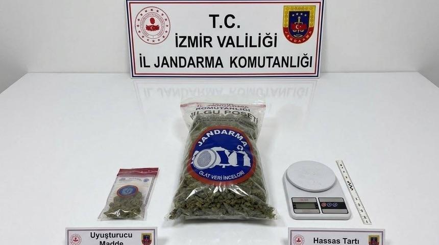 İzmir’de fabrikada uyuşturucu ticaretine jandarma operasyonu