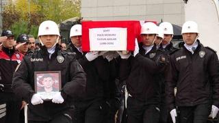 Kazada şehit düşen polis memuru için uğurlama töreni düzenlendi