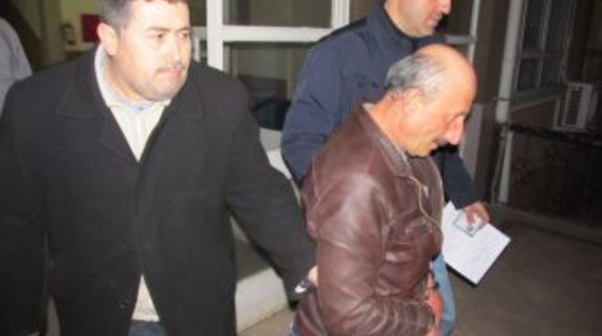 İş ortağı ve oğlunu &ouml;ld&uuml;ren zanlı tutuklandı