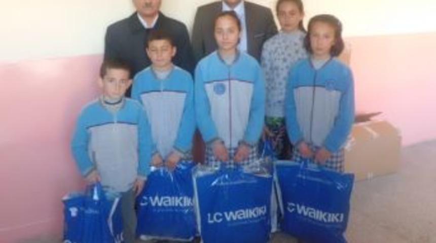 LCW, Derinkuyu'da 5 bin öğrenciyi giydirdi