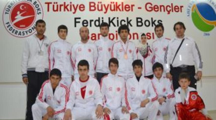 Osmaniyeli 2 sporcu Milli Takıma &ccedil;ağırıldı