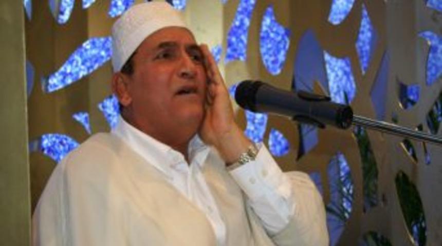 D&uuml;nyaca &uuml;nl&uuml; hafız Ahmet Naina Gazianteplilerle buluşuyor