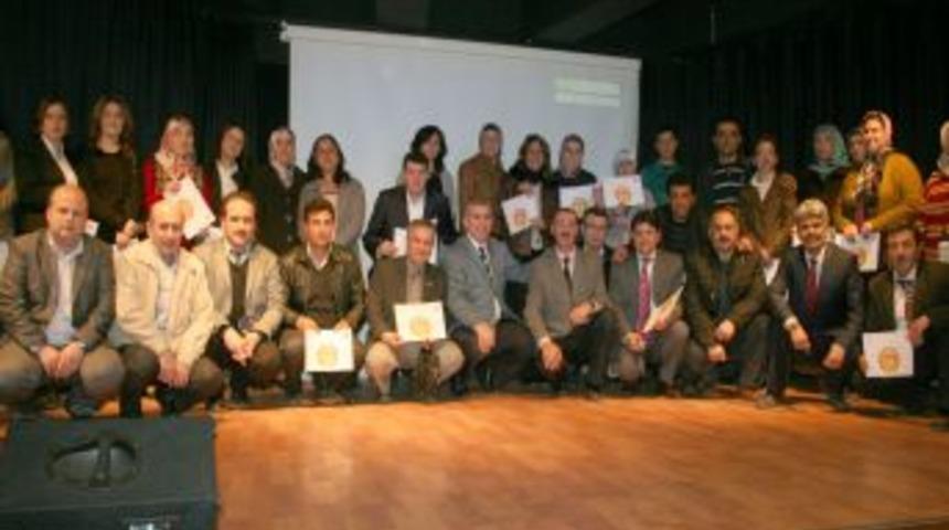 'Şiddet i&ccedil;erikli yayınlar, &ccedil;ocukları olumsuz etkiliyor'