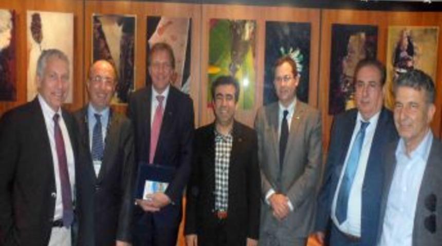 Amerika'daki Mersin heyetinin kruvaziyer temasları s&uuml;r&uuml;yor