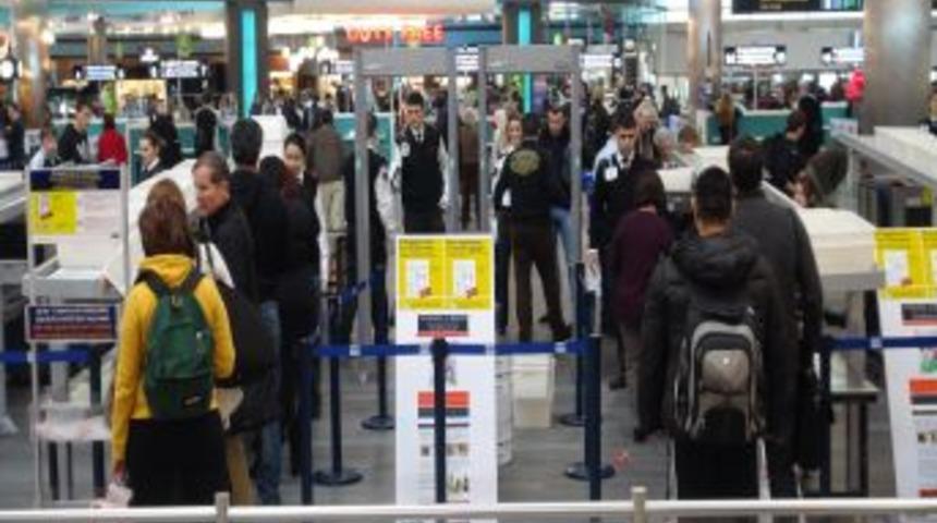 Atat&uuml;rk Havalimanı&rsquo;nda da &lsquo;a&ccedil;ık kapı&rsquo; d&ouml;nemi başladı