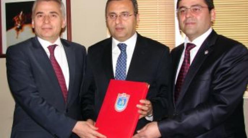 Denizli&rsquo;de şiddet g&ouml;ren kadının haklarını kadın avukat savunacak