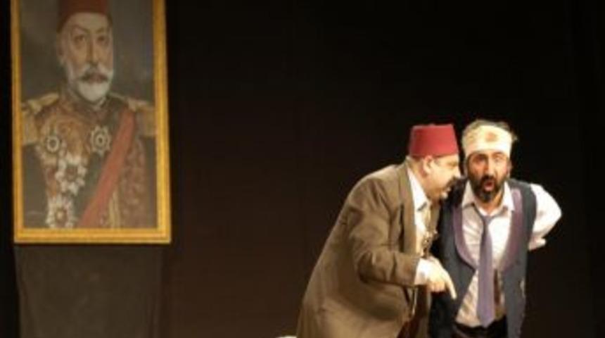 U&Uuml;&rsquo;de 'Sarıpınar 1914' oyunu