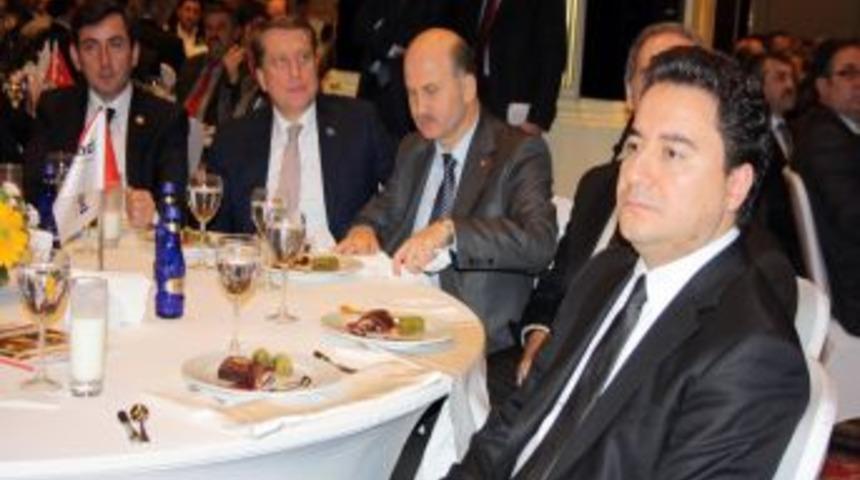 Bakan Ali Babacan: Asya&rsquo;dan korkmak yerine Avrupa&rsquo;yı korkutalım