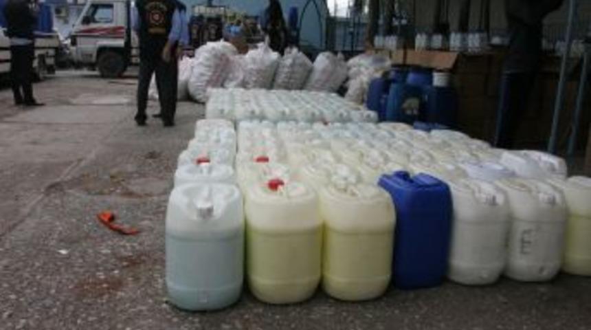 &Uuml;nl&uuml; şampuanların sahtelerini bakkallara satmışlar!