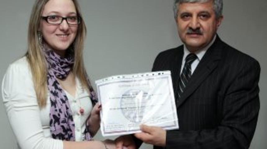 Kış Okulu'nda 35 yabancı &ouml;ğrenciye T&uuml;rk&ccedil;e eğitimi verildi