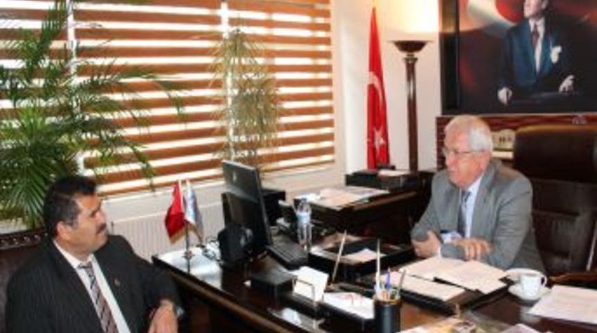 Azatlı Belediye Başkanı Posbıyık&rsquo;ı ziyaret etti