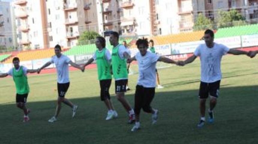 Mersin İdmanyurdu Fenerbah&ccedil;e&rsquo;ye karşı kendi oyununu sahaya yansıtacak