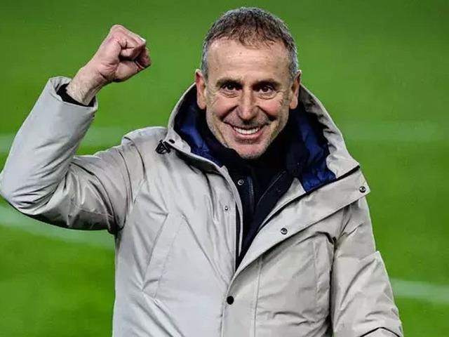 Abdullah Avcı'nın Fenerbah&ccedil;e'den istediği maaş ortaya &ccedil;ıktı! Ger&ccedil;ekleşirse tarihe ge&ccedil;er