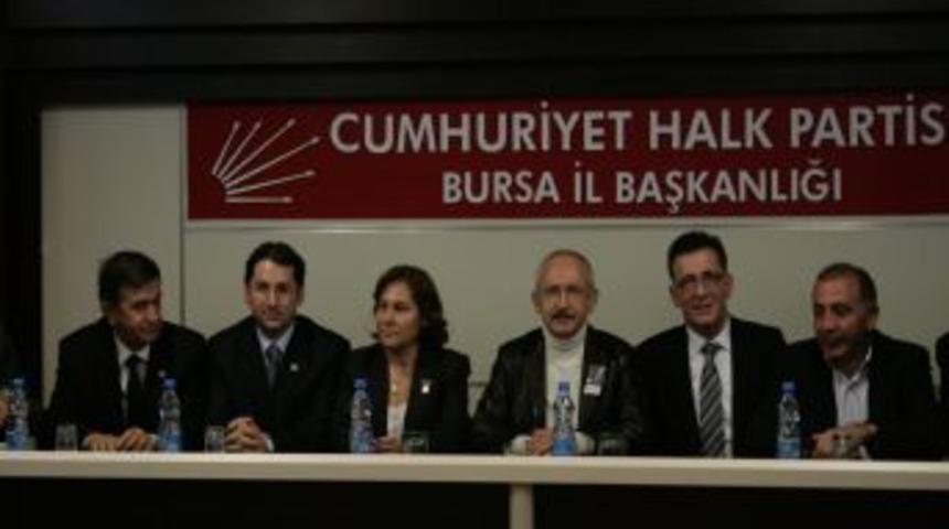 Kılı&ccedil;daroğlu: Cumhuriyet kutlamalarını iptal edenler, akşam d&uuml;ğ&uuml;ne gidiyor