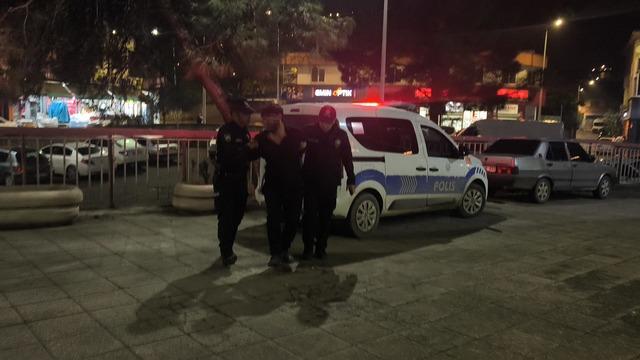 Annesini bıçakla rehin aldı, çığlıklar ortalığı inletti! Kahramanmaraş ta mahalle fena karıştı 6